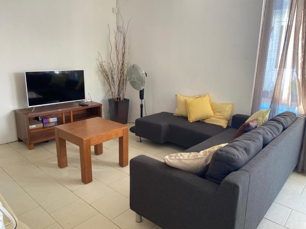 Oceanpride Complex Apartment Flic-en-Flacq Екстериор снимка