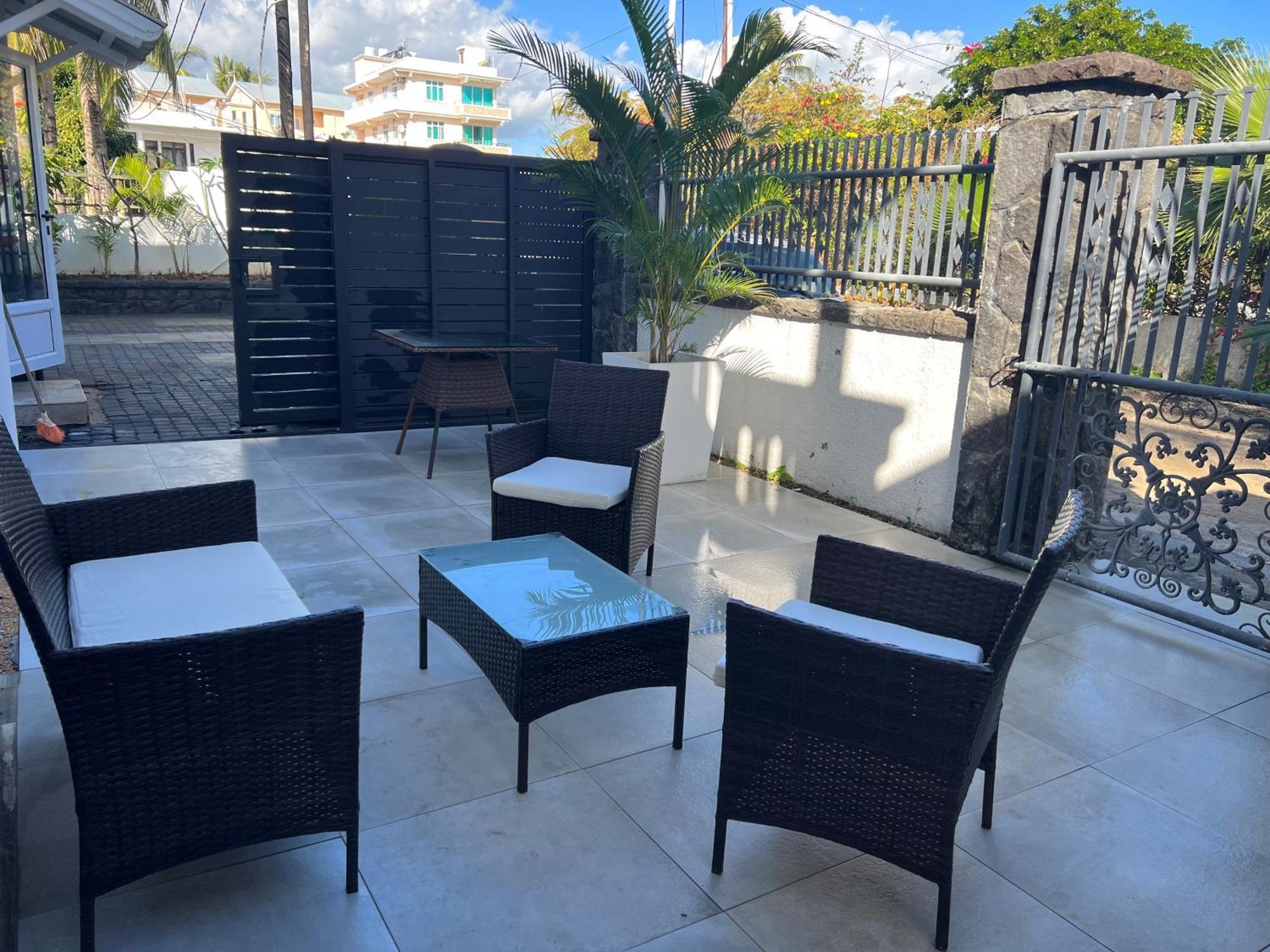 Oceanpride Complex Apartment Flic-en-Flacq Екстериор снимка